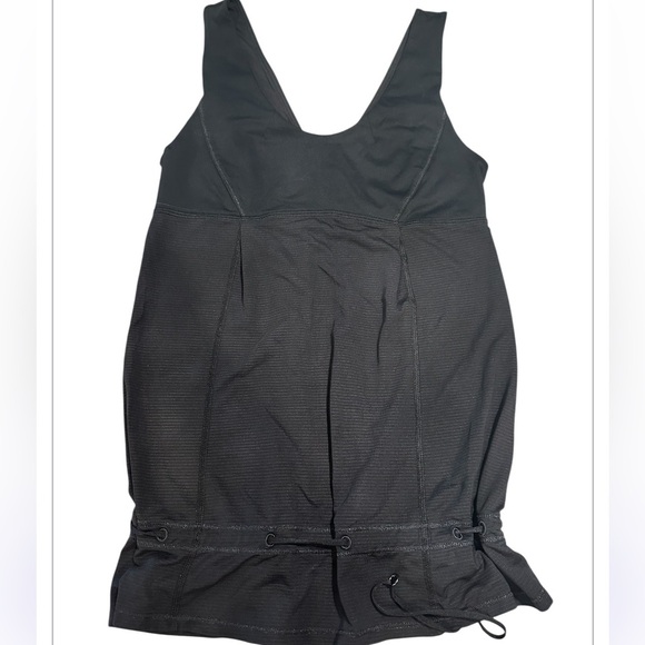 Lululemon 🍋 Black Cinch Bottom Tank with Metal Accent/Stretch/P2P13 - Picture 1 of 5